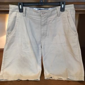 Islandia men’s light tan shorts 34